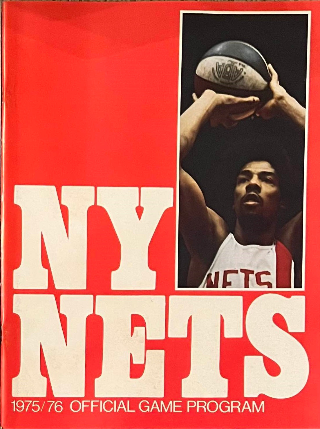 1975-1976 ABA New York Nets Complete Program Dr. J. v San Antonio Spurs Red Cover