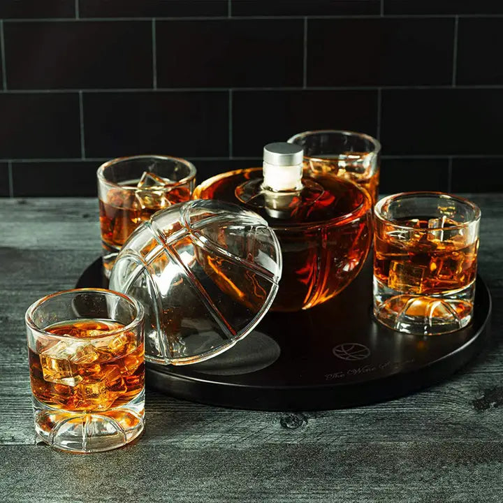 Basketball Decanter Set 4 Glasses and Wooden Tray 850 ml capacity